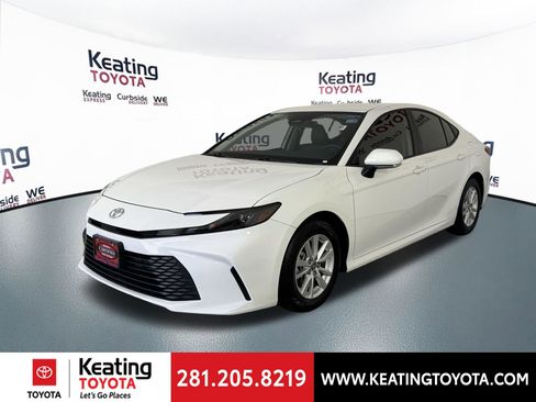Certified 2025 Toyota Camry LE w/ Convenience Package FWD image 10