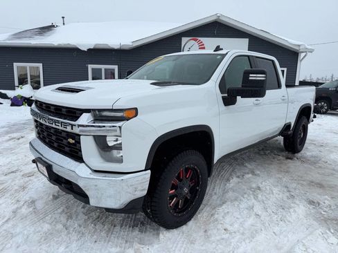 Used 2020 Chevrolet Silverado 3500 LT image 1