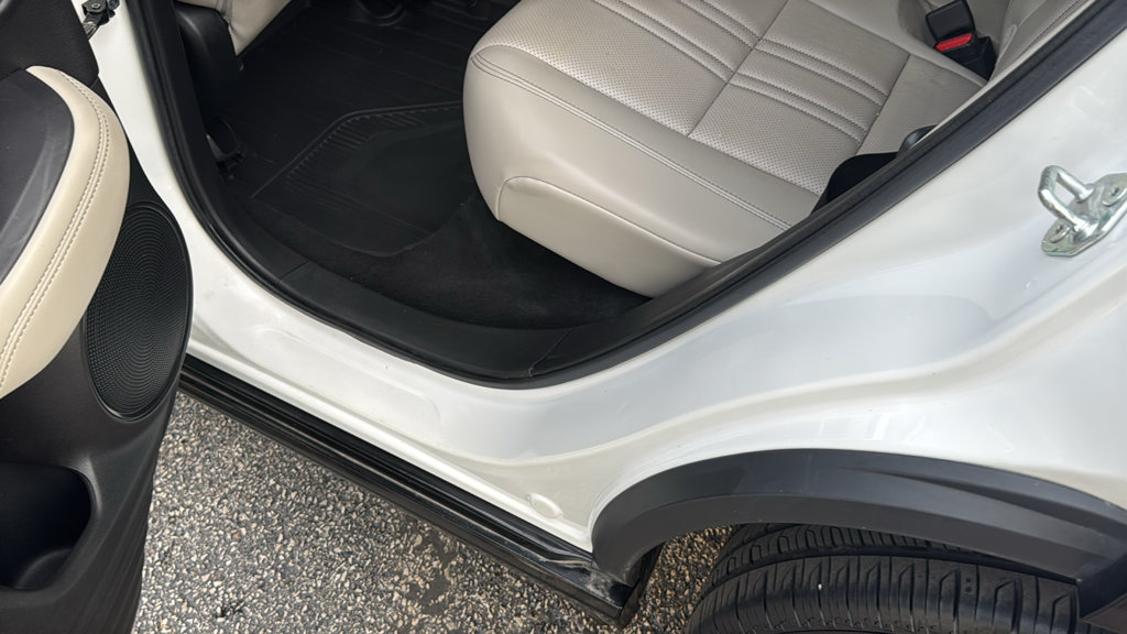 Used 2024 Honda HR-V EX-L image 34