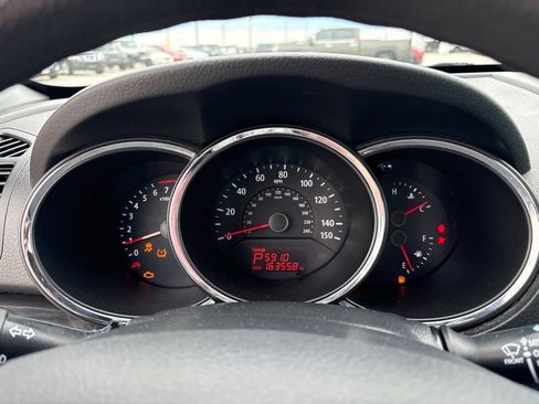 Used 2013 Kia Sorento LX w/ Convenience Pkg FWD image 43