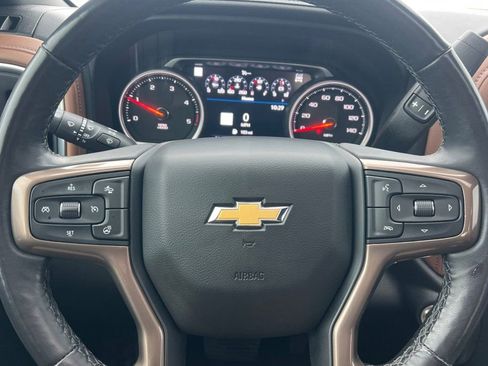 Used 2023 Chevrolet Silverado 2500 High Country w/ Z71 Off-Road Package AWD/4WD image 20