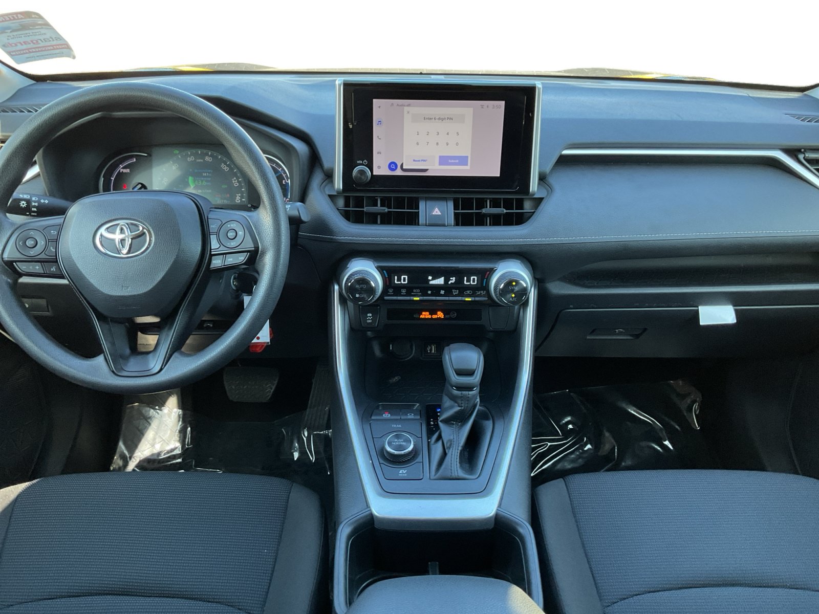 Used 2025 Toyota RAV4 LE AWD/4WD image 10