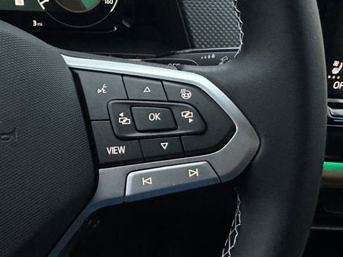 New 2026 Volkswagen Atlas Cross Sport SEL image 40