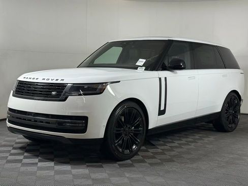 New 2026 Land Rover Range Rover Long Wheelbase SE image 2