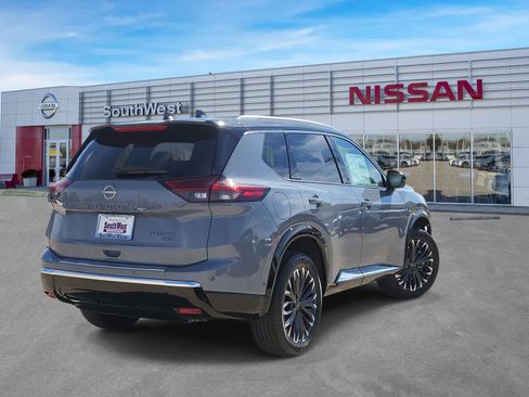New 2026 Nissan Rogue Platinum w/ Tech Package AWD/4WD image 6