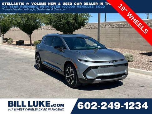 Used 2024 Chevrolet Equinox EV LT w/ LPO, Blackout Package FWD image 1