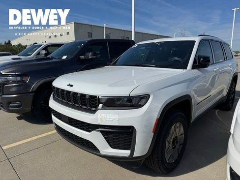 New 2026 Jeep Grand Cherokee L 4WD image 1