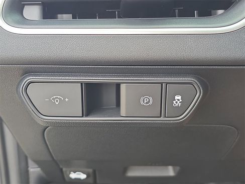 New 2025 Kia K4 LXS image 30