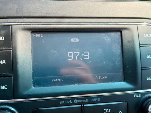 Used 2016 Kia Forte EX FWD image 23