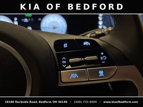 Used 2025 Hyundai Elantra SEL FWD image 19