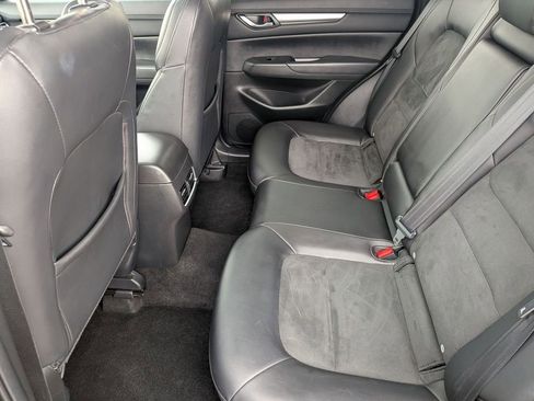 Used 2018 MAZDA CX-5 Touring w/ Preferred Equipment Package AWD/4WD image 34
