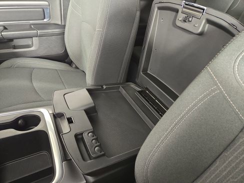 Used 2022 RAM 1500 Classic Warlock w/ Electronics Group AWD/4WD image 24