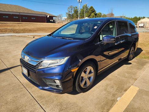 Used 2018 Honda Odyssey EX-L image 9