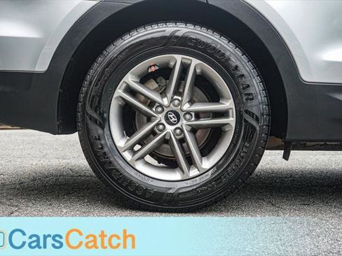 Used 2018 Hyundai Santa Fe Sport FWD image 16