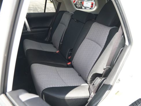 Used 2016 Toyota 4Runner SR5 image 10