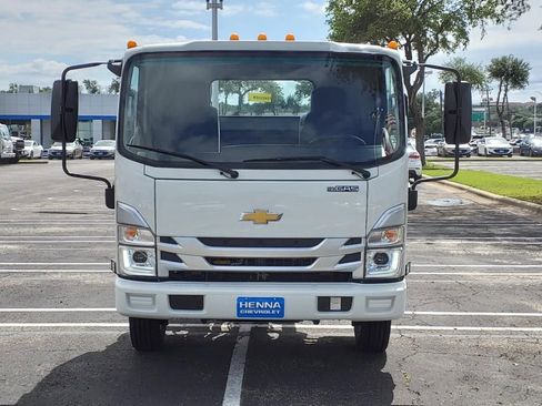 New 2024 Chevrolet Low Cab Forward image 2