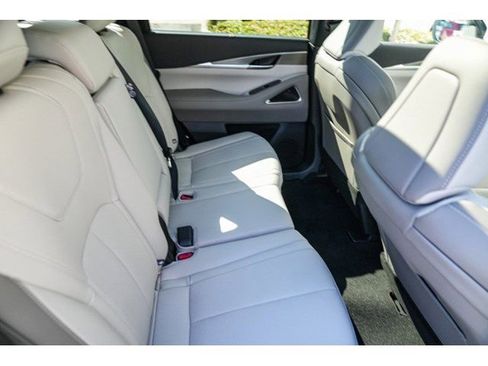 New 2026 INFINITI QX60 Luxe w/ Cargo Package image 16