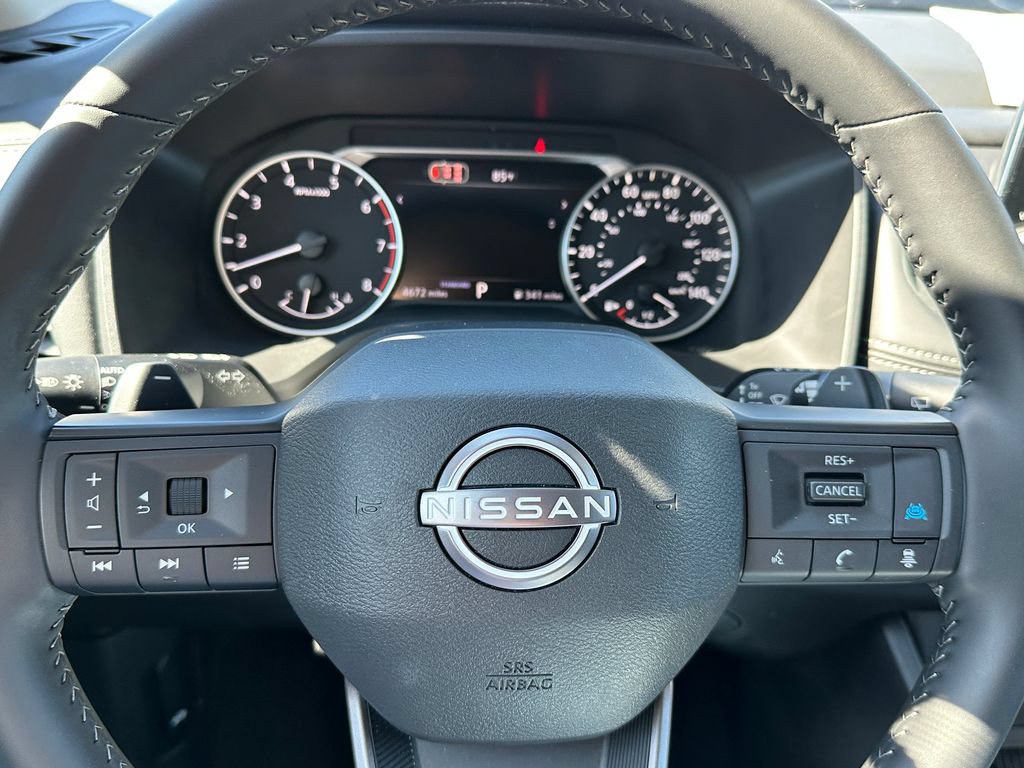 Used 2026 Nissan Rogue SV FWD image 25