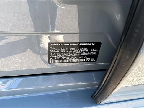 Certified 2024 BMW X5 xDrive40i w/ M Sport Package image 39