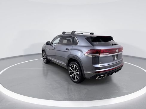 Used 2024 Volkswagen Atlas Cross Sport SEL Premium R-Line AWD/4WD image 6