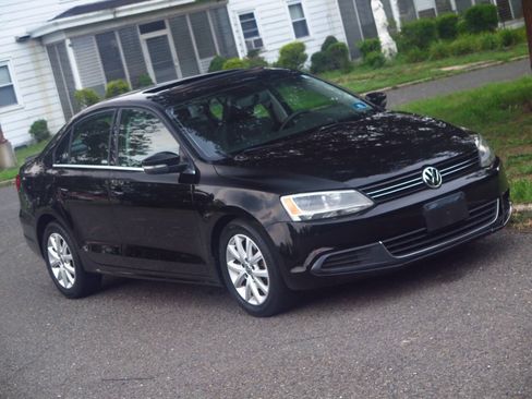 Used 2014 Volkswagen Jetta SE FWD image 21