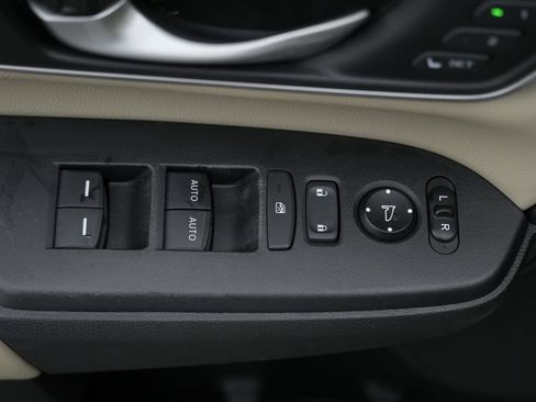 Used 2020 Honda CR-V EX-L image 21