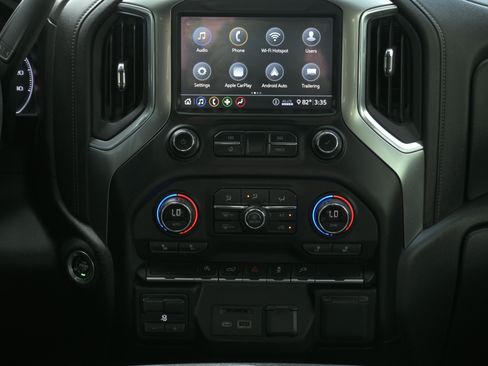 Used 2020 Chevrolet Silverado 1500 LT w/ Texas Edition RWD image 11