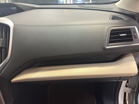 Used 2020 Subaru Ascent Touring image 24