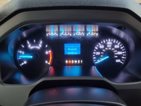 Used 2022 Ford F650 2WD Regular Cab Super Duty image 29