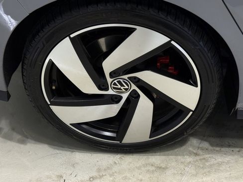Used 2024 Volkswagen GTI S image 12