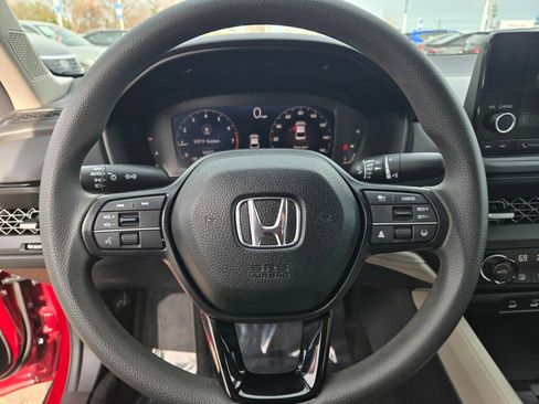 Certified 2024 Honda Accord EX image 25
