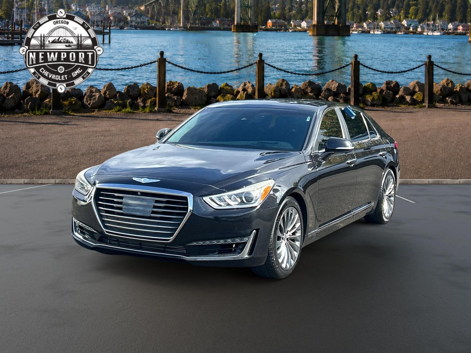 Used 2019 Genesis G90 3.3T Premium RWD image 1