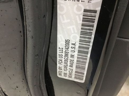 Used 2021 Jeep Grand Cherokee L Limited AWD/4WD image 7