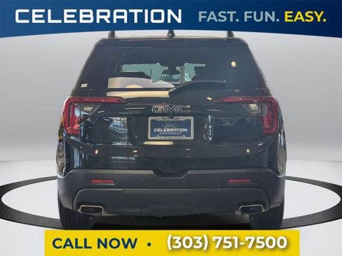 Used 2023 GMC Acadia SLE w/ Driver Convenience Package image 4