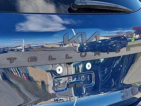 Used 2025 Kia Telluride EX X-Line image 25