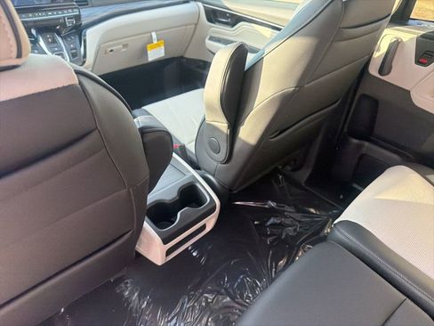 New 2026 Honda Odyssey Elite image 19