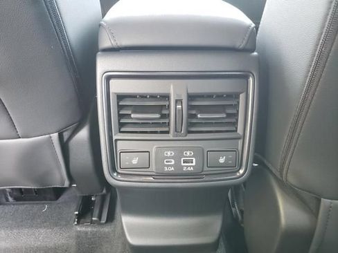 Used 2026 Subaru Outback Wilderness w/ Wilderness Package AWD/4WD image 13
