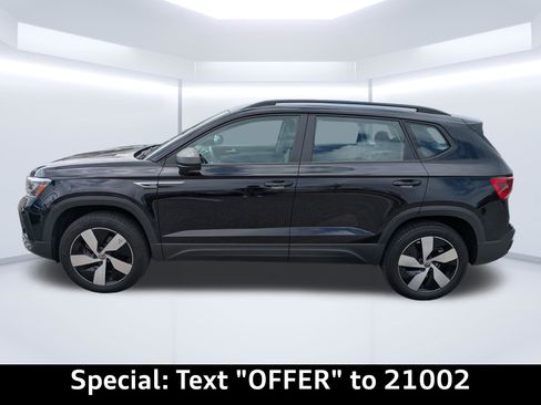 Used 2024 Volkswagen Taos S image 6