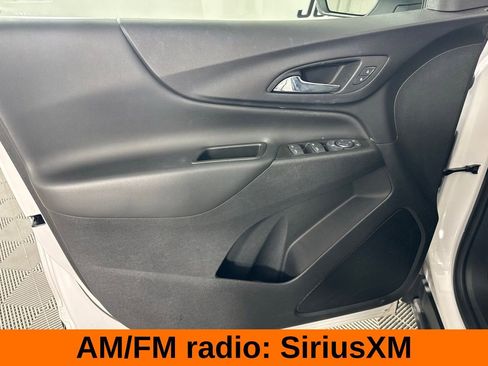 Used 2023 Chevrolet Equinox LT image 10