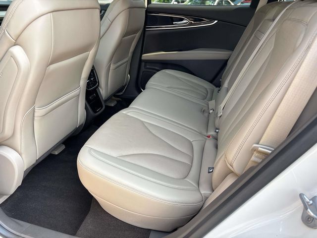 Used 2022 Lincoln Nautilus Reserve AWD/4WD image 11