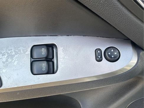 Used 2008 Pontiac G6 GT w/ Premium Package FWD image 16