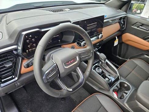 New 2026 GMC Canyon AT4 image 11