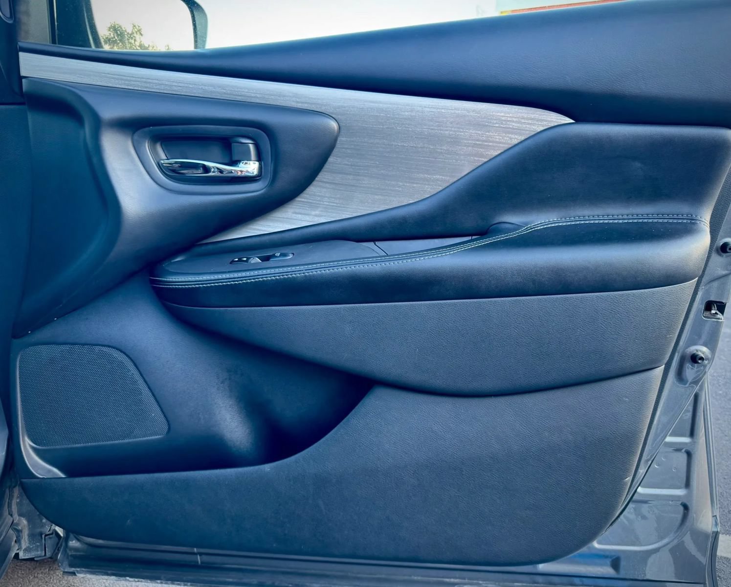 Used 2018 Nissan Murano SV FWD image 31