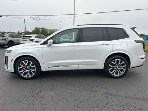 Used 2024 Cadillac XT6 Sport w/ Platinum Package image 13