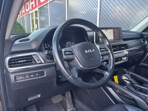 Used 2022 Kia Telluride S image 31