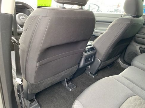 Used 2024 Nissan Pathfinder SV image 31