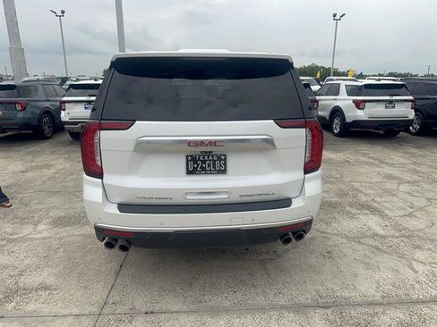 Used 2024 GMC Yukon Denali w/ Denali Reserve Package RWD image 5