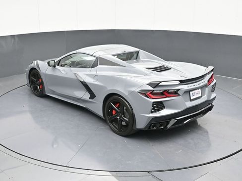 Used 2024 Chevrolet Corvette Stingray Preferred Conv w/ Z51 Performance Package RWD image 58