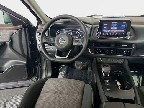 Used 2021 Nissan Rogue S FWD image 22