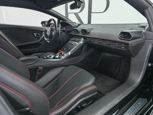 Used 2016 Lamborghini Huracan LP 580-2 RWD image 5
